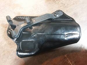 lot 62 image: Galco Leather Holster For 1911-Pistol
