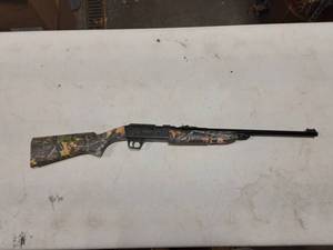 lot 64 image: Grizzly Model 840  .177 BBPellet Gun