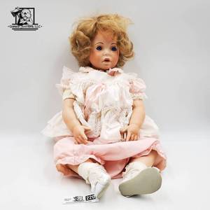 lot 220 image: Vintage Collectable Porcelain 1994 Blue Eyed Baby Shay Doll By Rubert The Doll House
