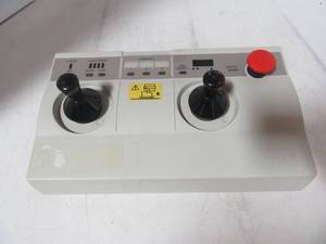 lot 20 image: ZYGO Control panel
