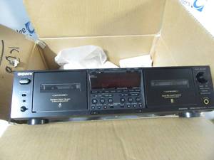 lot 36 image: Sony TC-WE675  Stereo wcassette  in original box