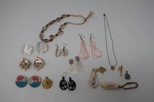 Beach Jewelry Lot