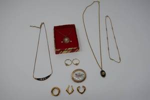 Gold lot