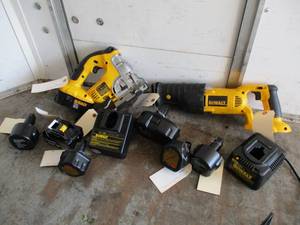Dewalt Reciprocating Saw and Jig Saw
