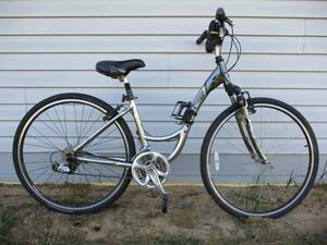 Trek Multitrack 7200