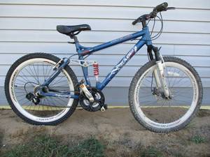 Genesis Saber 2600 Bicycle