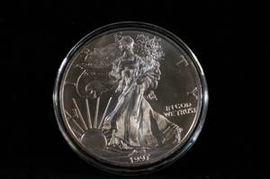 lot 15 image: 1997 1 Ounce US Silver Eagle