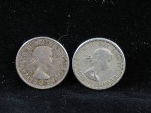 lot 49 image: 2 Canada Silver Dimes