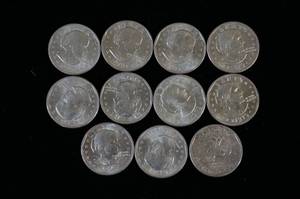 lot 62 image: 11 1979-D Susan B Anthony Dollar Coins
