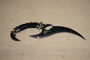 lot 79 image: Robert Shiflett Collectors Knife