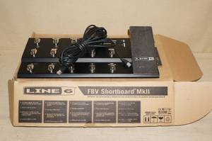 lot 123 image: Line 6 FBV Shortboard Foot Controller