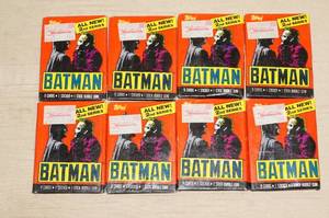 lot 133 image: 8 Packs of Batman Series 2 Cards