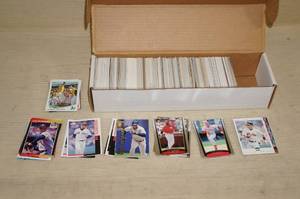 lot 150 image: Box of Baseball Cards