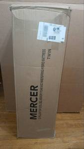 lot 23 image: Classic Brands  Mercer 12 in. Hybrid Cool Gel Memory Foam and Innerspring Mattress