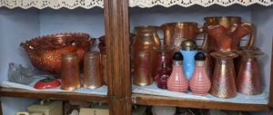 lot 27 image: Lot of Vintage Carnival Glass & Other Glassware