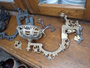 lot 41 image: (3) Ornate Oil Lamp Brackets
