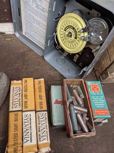 lot 714 image: Vintage Mechanical Time Switch, Light Bulbs, etc.