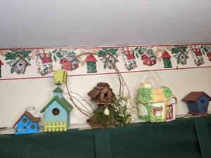 lot 210 image: Lot of 5 Wood Birdhouses