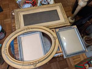 lot 244 image: Hanging Frames