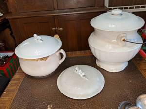 lot 276 image: French soup Tureen and Ceramic Pot with Two Lids