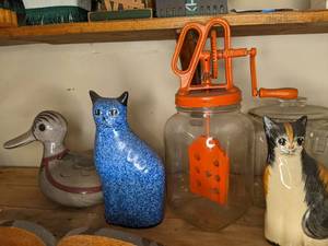lot 277 image: Miscellaneous Vintage Lot