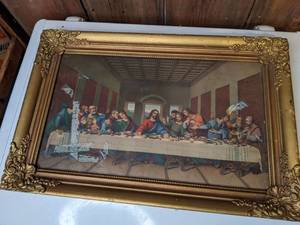 lot 780 image: The Last Supper in Ornate Gold Frame