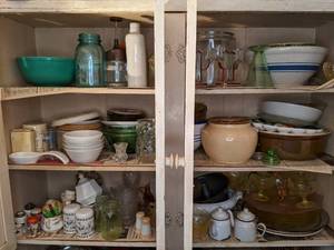 lot 793 image: Bowls, Plates, Jars Shelf Contents