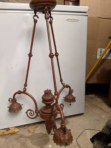lot 797 image: Modern Three Bulb Chandelier