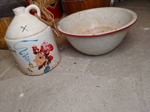 lot 763 image: Jug of the Ozarks and an Enamelware Bowl