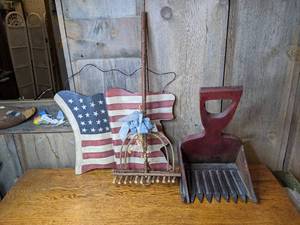 lot 94 image: Farmhouse Americana