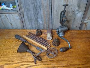 lot 95 image: Vintage Meat Grinder and Other Items