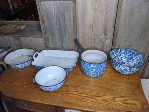 lot 456 image: (5) Enamelware Items