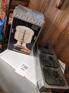 lot 738 image: Stainless Steel Coffee Urn & Buffet Warmer