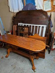 lot 816 image: Large Lot of Furniture - see photos