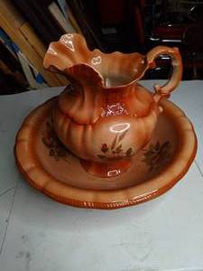lot 163 image: Antique Pitcher & Wash Basin Set