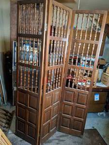 lot 128 image: Solid Wood Privacy Screen