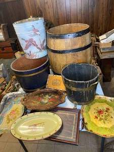 lot 854 image: Barrels and Trays