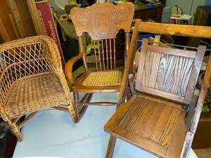 lot 860 image: Three Wood Chairs