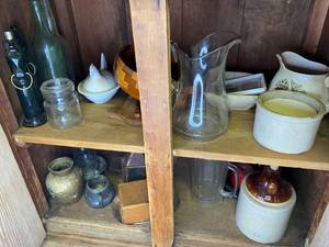 lot 892 image: Stone and Glassware Shelf Contents