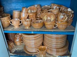 lot 899 image: Holy Moly Thats a Lot of Carnival Glass - Some Fire King