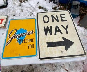 lot 921 image: (2) Signs Jaycees Welcome You and One Way