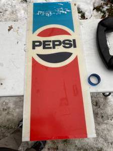 lot 924 image: Large Pepsi Display Piece