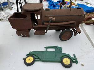 lot 954 image: Large Antique Toy Truck & Wall Hanging