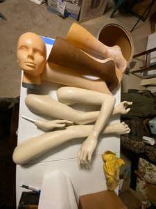 lot 285 image: Various Mannequin Appendages and Head