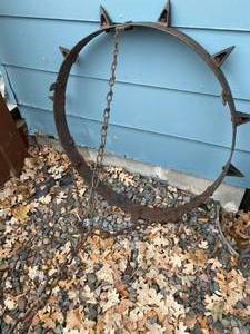 lot 367 image: Unique Gothic Chandelier Base