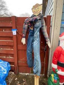 lot 386 image: Scarecrow