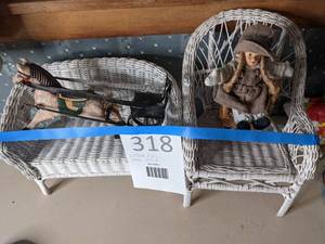 lot 318 image: Wicker Doll Furniture w Girl and Horse