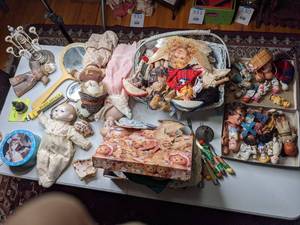 lot 337 image: Dolls, Doll Parts, Candlestick
