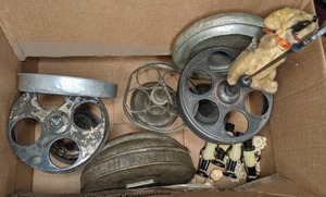 lot 354 image: Vintage Thingamabobs - see photos