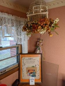 lot 676 image: Hanging Birdcage & Other Decor